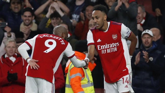 Pierre Emerick Aubameyang resmi meninggalkan Arsenal untuk bergabung dengan Barcelona di paruh kedua kompetisi musim ini.
