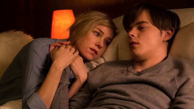 Sinopsis Shut In di Bioskop Trans TV malam ini (23/10) mengisahkan seorang ibu tiri (Naomi Watts) yang mengalami teror usai pasiennya menghilang.