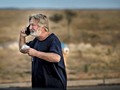 Astradara Rust Akui Lalai Periksa Pistol Alec Baldwin