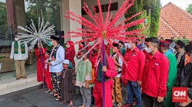 PDIP: Pesan Ibu Mega, Agama dan Budaya Lokal Bisa Sejalan