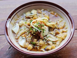 Resep Soto Ayam Kletuk Khas Blora yang Gurih Kuahnya dan Renyah Toppingnya