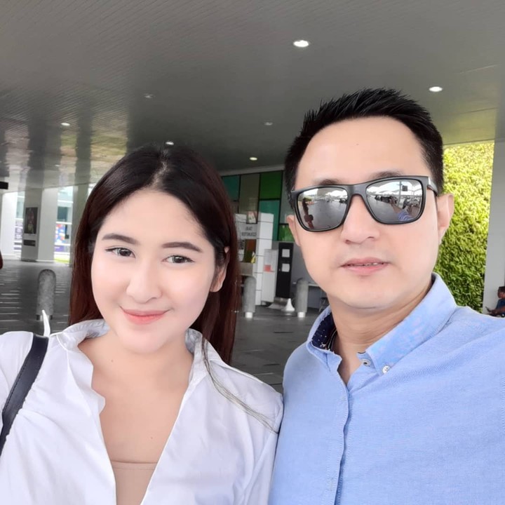 Ricky Soebagdja dan istri