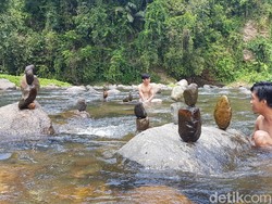 Nyes Adem! Basah-basahan di Rumede yang Diburu Traveler di Akhir Pekan