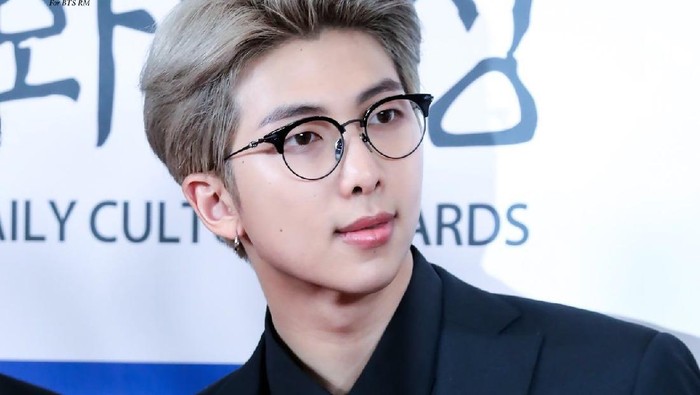 6 Artis Korea Jenius dan Miliki IQ Tinggi, Ada yang Saingi Ilmuwan Einstein! 6 Artis Korea Jenius dan Miliki IQ Tinggi, Ada yang Saingi Ilmuwan Einstein!