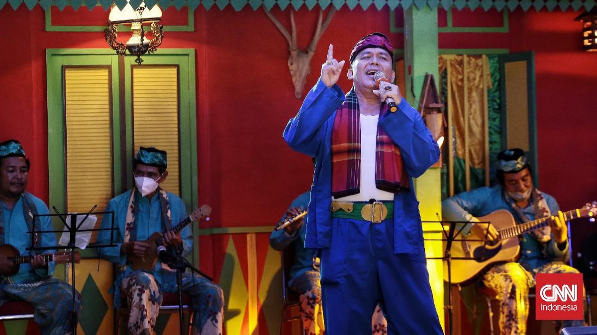 FOTO: Merdu Keroncong Mengalun Kembali di Generasi Milenial