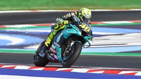 Rossi Terharu Dibantu Bagnaia di MotoGP Valencia 2021