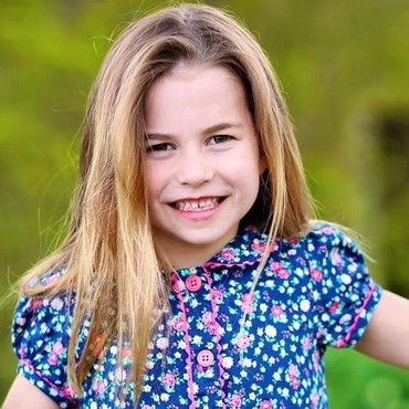 7 Potret Gemas Putri Charlotte Anak Terkaya di Dunia dengan Harta Rp70 T