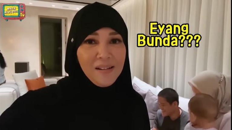 Baru-baru ini Maia Estianty bikin heboh karena diam-diam memiliki cucu. Yuk kita intip momennya!