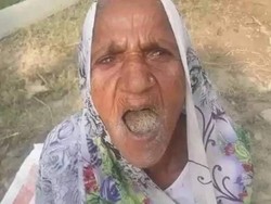Aneh! Nenek Ini Kecanduan Makan Pasir Selama 65 Tahun