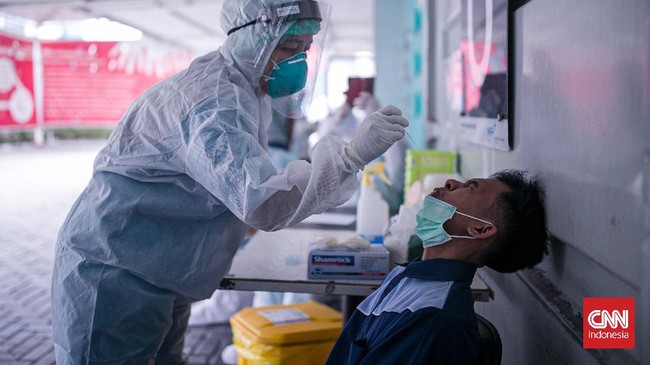 Satgas Ikatan Dokter Indonesia (IDI) menyatakan tarif tes PCR masih tergolong mahal, apalagi jika diterapkan sebagai syarat di semua moda transportasi.