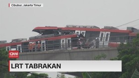 VIDEO: Kesaksian Warga Saat LRT Tabrakan