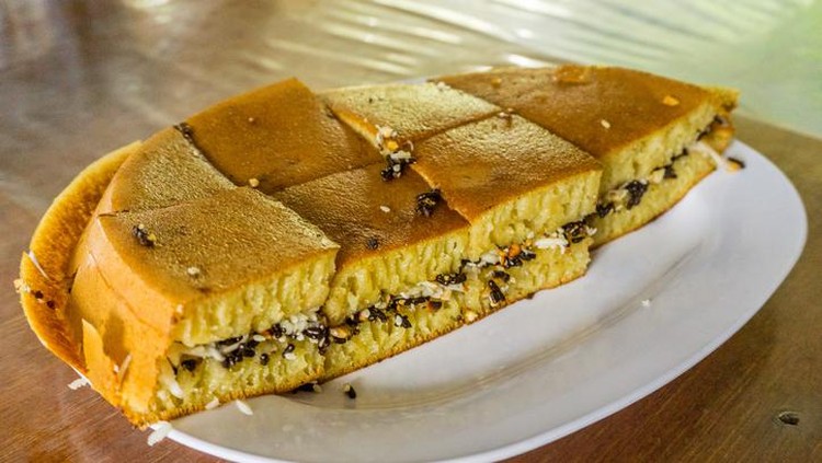 Martabak Manis Ditemukan Sosok Pimpinan Militer China, Ini Sejarahnya