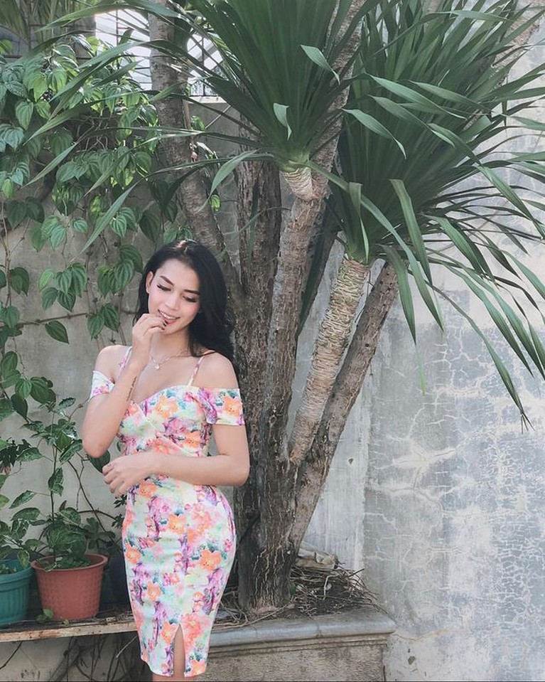 Ngaku Transgender, Intip 7 Potret Cantik Dinda Syarif Tanpa Oplas