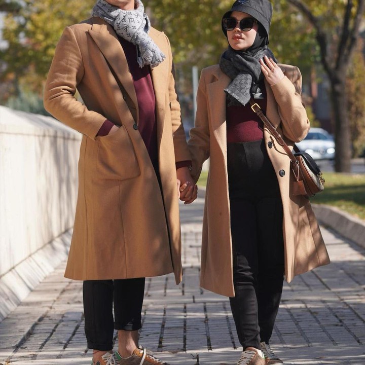 <p>Diketahui, mereka ke sana untuk liburan sambil babymoon, lho.  (Foto: Instagram @rizkybillar)</p>