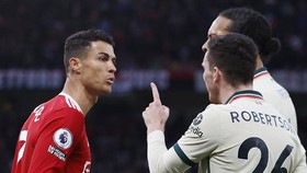 Tendang Pemain Liverpool, Ronaldo Diklaim Layak Kartu Merah