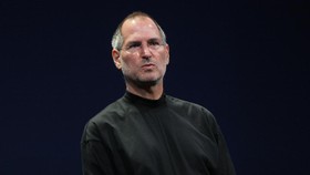 Surat Steve Jobs Soal Buddhisme Dilelang Rp4,2 Miliar