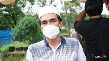 Teddy Syah Ceritakan Kronologi Meninggalnya Sang Ibu Mertua