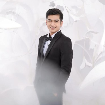 Teuku Ryan Pasang Wajah Bete Direcokin Chika, Ria Ricis: Emang Kayak Gitu