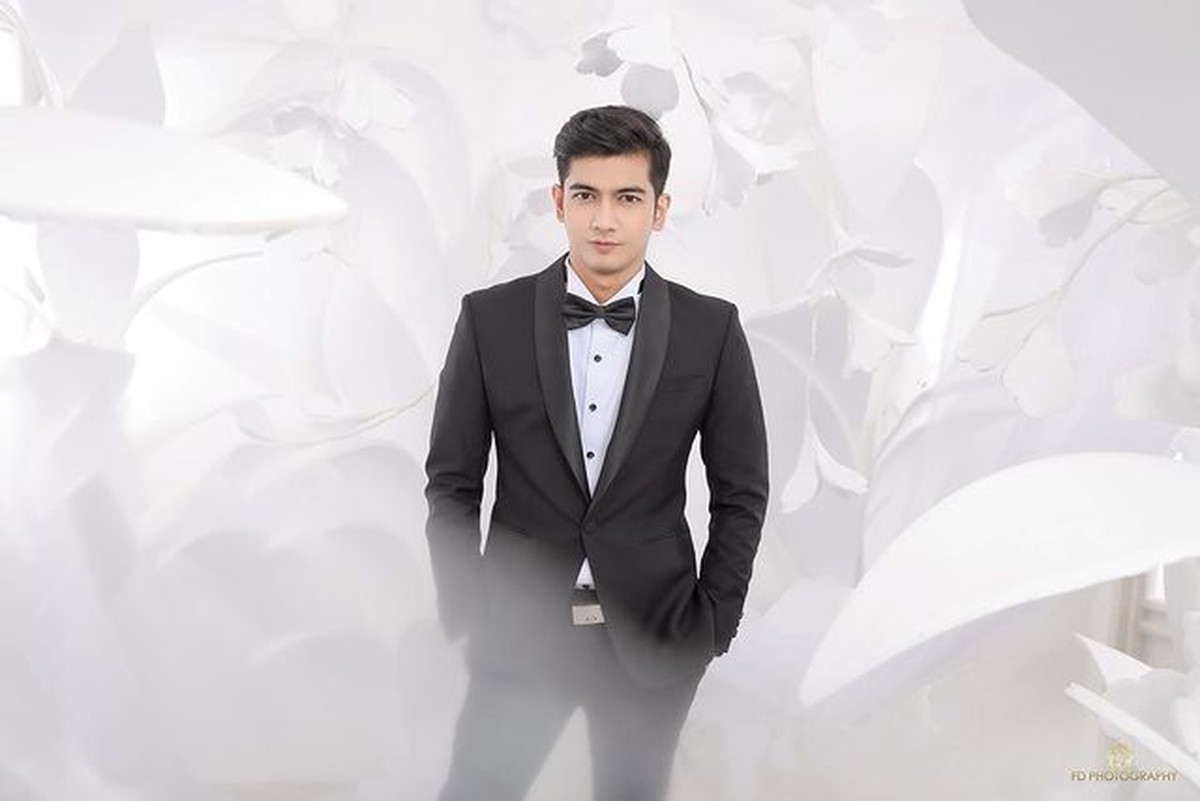 Ria Ricis dan Teuku Ryan akan melangsungkan pernikahan bulan depan atau November 2021&period; Yuk intip potret prewedding mereka&excl;