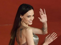 Most Pop: Rambut Angelina Jolie Curi Atensi, Bencana di Karpet Merah