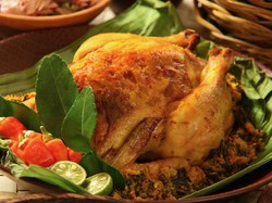 5 Rekomendasi Ayam Betutu Khas Bali Paling Populer dan Lezat
