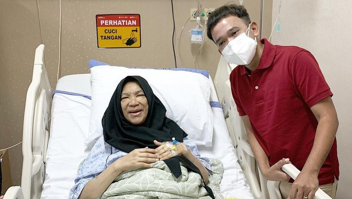 Dorce Gamalama dan Ruben Onsu