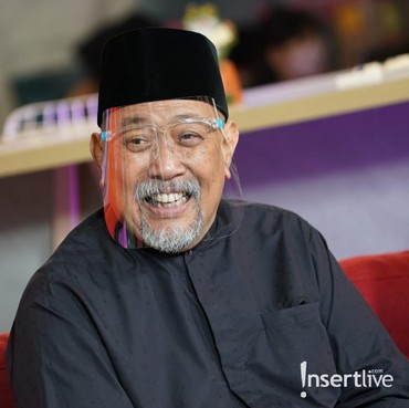 Ulang Tahun ke-64, Indro Warkop DKI Dapat Hadiah Kasur dari Anak