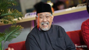 Ulang Tahun ke-64, Indro Warkop DKI Dapat Hadiah Kasur dari Anak