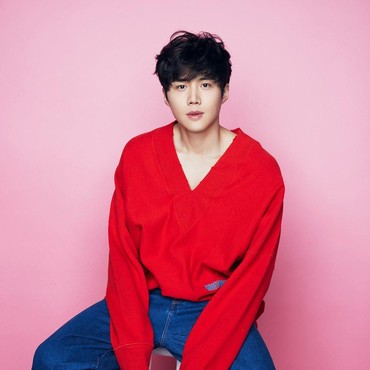 Pernah Kepergok Selingkuh, Choi Young Ah Benar Hamil Anak Kim Seon Ho?