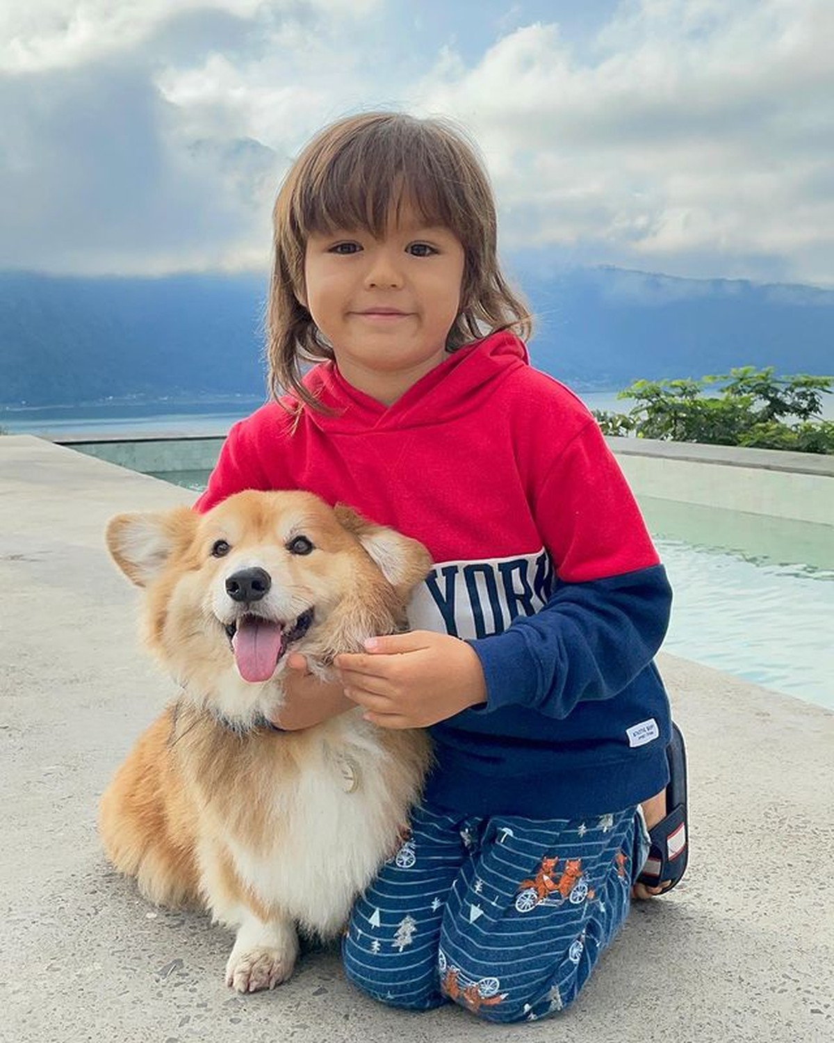 El Barack menjadi sorotan usai videonya menangis terharu di pernikahan Jedar dan Vincent beredar di media sosial&period; Yuk intip potretnya&excl;