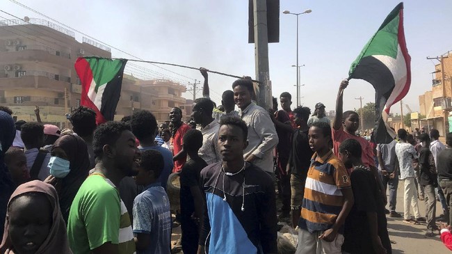 Sudan terus bergolak sejak militer melancarkan kudeta dan mengambil alih pemerintahan pada Oktober lalu.