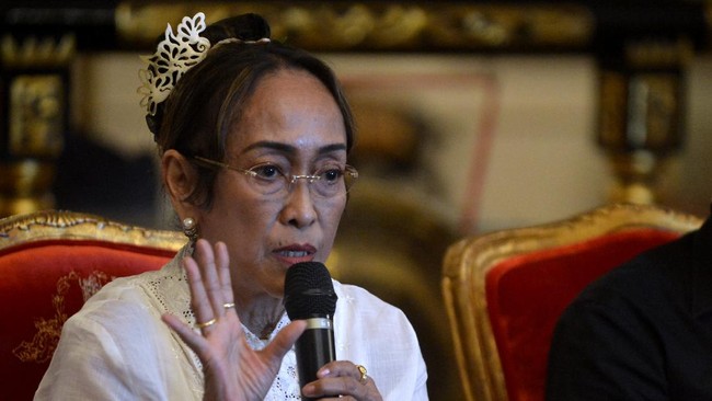 Sukmawati Soekarnoputri memiliki nama Bali Ratu Niang Sukmawati, lantaran dianggap reinkarnasi Ratu Majapahit Tribhuwana Tunggadewi, usai memeluk Hindu.