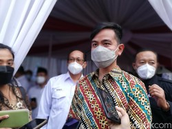 Gibran Bakal Hadiri Peringatan 100 Hari Mangkunegara IX