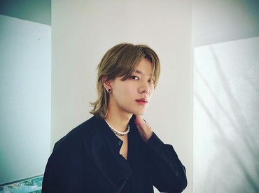 Jadi Aktor Lagi, Yuta NCT 127 Bintangi Serial Jepang 'Play it Cool Guys'