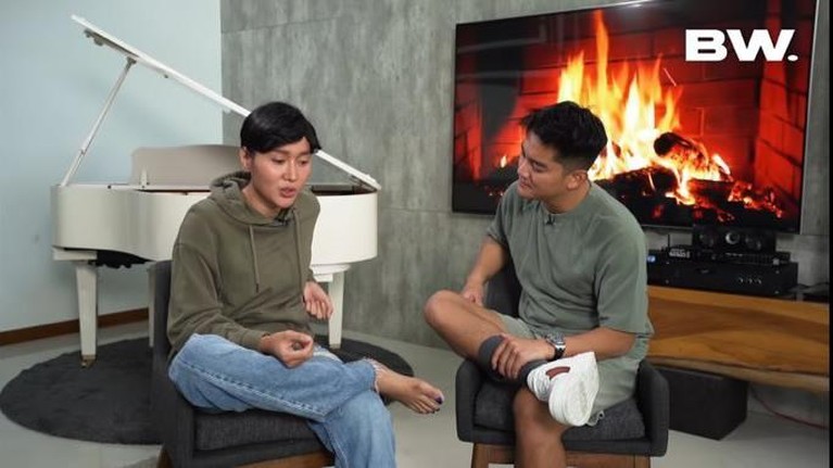 8 Potret Lucinta Luna Saat Ngaku Dirinya Muhammad Fatah Lucinta Luna bikin heboh publik karena membuat sebuah pengakuan mengejutkan di YouTube Boy William. Yuk intip potretnya!