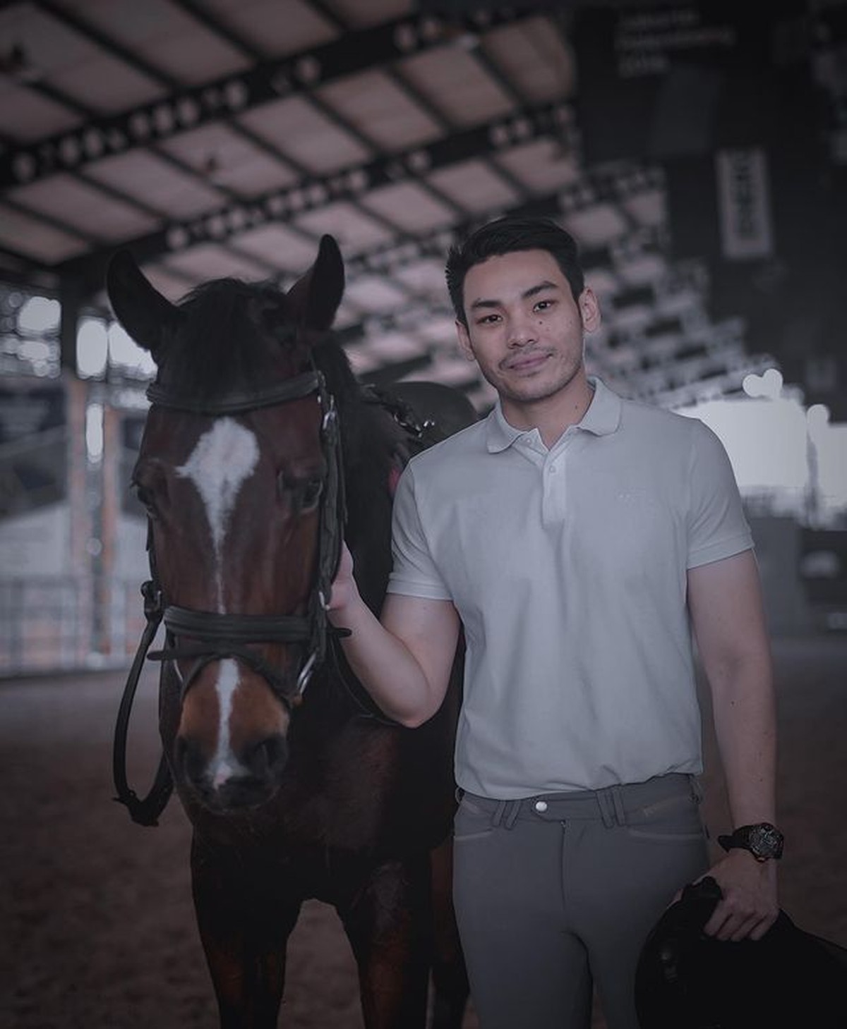 Potret Rob Clinton Kardinal Calon Suami Chelsea Islan