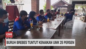 VIDEO: Buruh Brebes Tuntut Kenaikan UMK 25 Persen