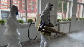FOTO: Intip Persiapan China Lockdown Lanzhou Imbas Lonjakan Covid