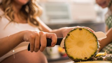 RISIKO MAKAN NANAS MUDA SELAMA KEHAMILAN