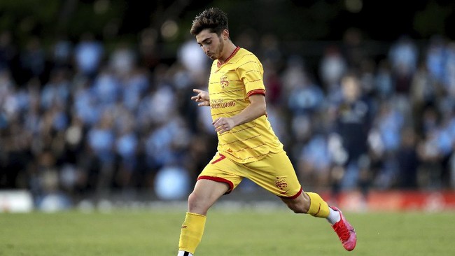 Pesepakbola yang memperkuat Adelaide United, Josh Cavallo, tercatat sebagai pemain profesional dan masih aktif yang pertama mengaku sebagai gay.