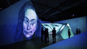FOTO: Keajaiban Karya Picasso Berpadu dengan Teknologi