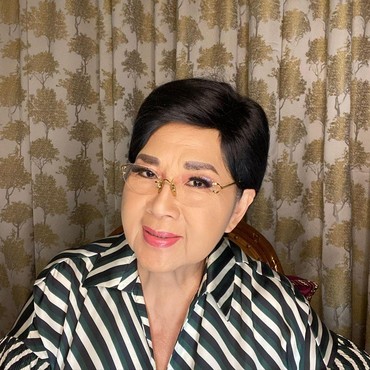 Kabar Titiek Puspa Meninggal Dunia Hoaks!