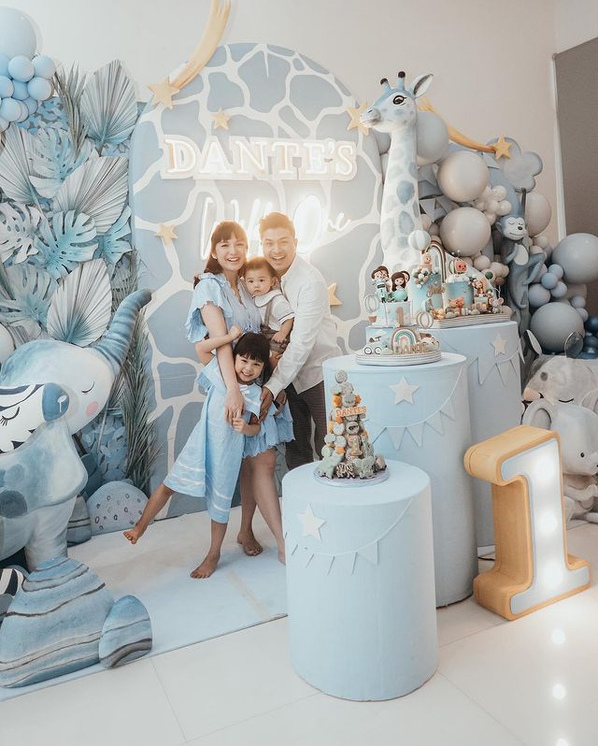 Chelsea Olivia dan Glenn Alinskie baru saja menggelar perayaan ulang tahun anak kedua mereka&comma; Dante yang ke-1&period; Yuk intip&excl;