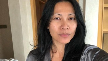 img-title Mirip Banget, Wanita Ini Disebut Anggun C Sasmi Versi Bule