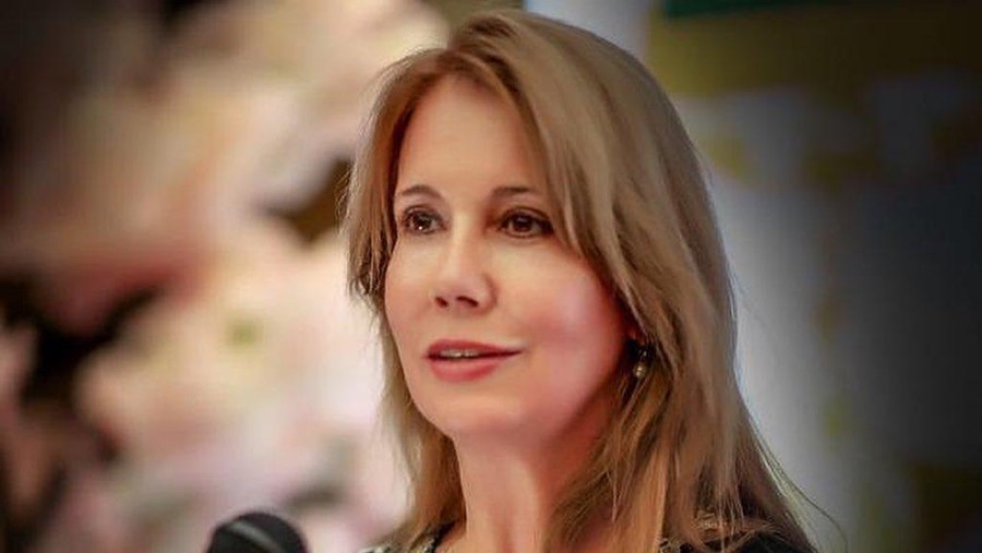 Kristiane Backer Mualaf