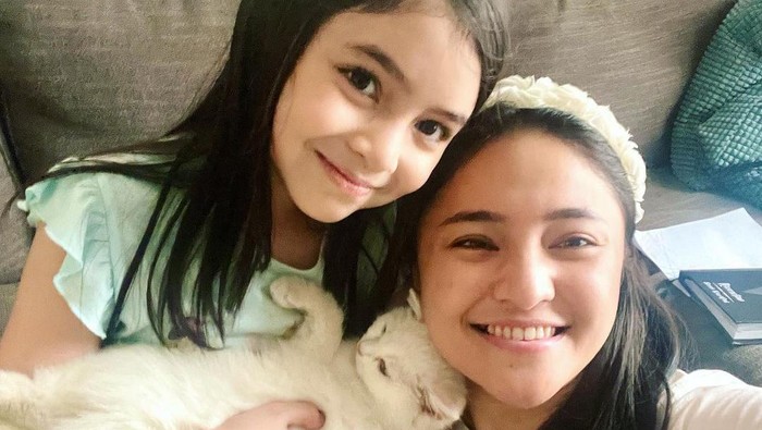 Marshanda dan Sienna