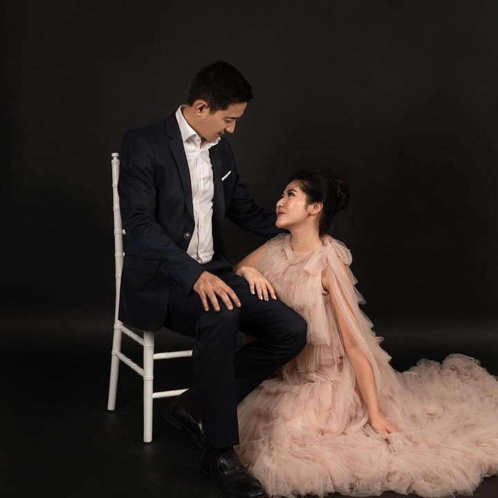 <p>Pebulutangkis Ricky Soebagdja kini hidup bahagia bersama sang istri, Khairunissa Andjani, atau yang akrab disapa Cica. Mereka menikah pada 2 Februari 2021. (Foto: Instagram @cica_andjani)</p>