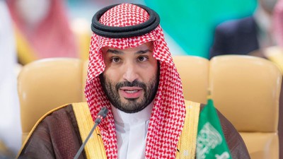 In this photo provided by the Saudi Royal Palace, Saudi Crown Prince Mohammed bin Salman speaks during the Green Initiative Summit in Riyadh, Saudi Arabia, Monday, Oct. 25, 2021. (Bandar Aljaloud/Saudi Royal Palace via AP)