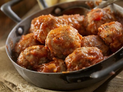 5 Resep Masakan Rumahan yang Murah Meriah dan Praktis, Coba Bakso Manis Pedas