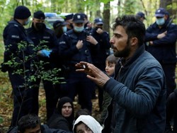 Dari Irak ke Belarus, Bagaimana Para Pengungsi Bisa Sampai ke Eropa?